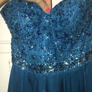 Sherri Hill prom dress